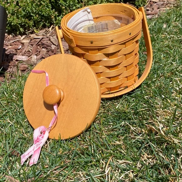 Longaberger Basket - Picture 2 of 5